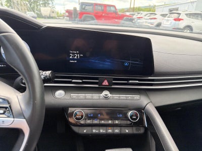 2025 Hyundai ELANTRA SEL Convenience IVT