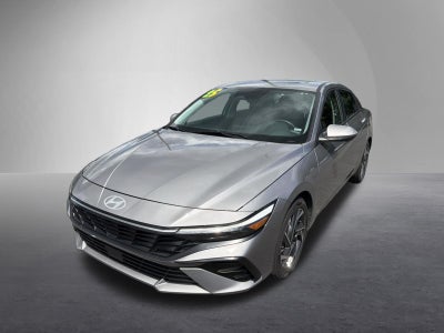 2025 Hyundai ELANTRA SEL Convenience IVT