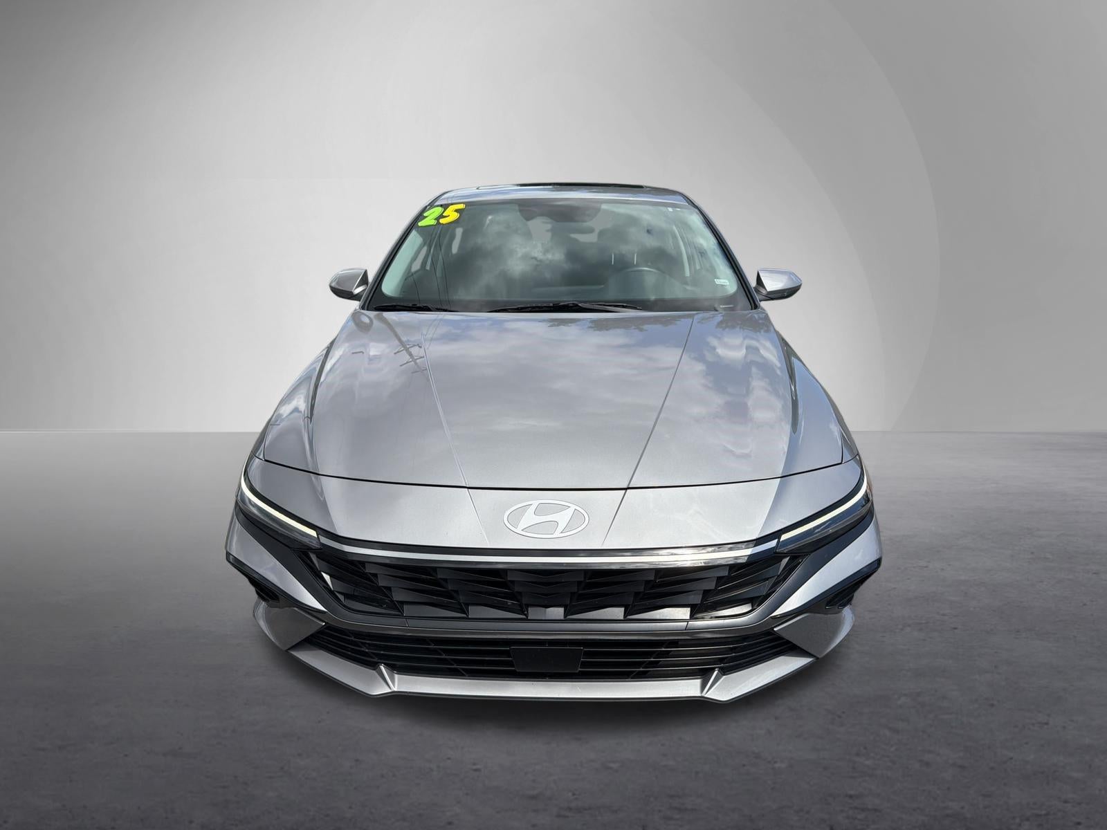 2025 Hyundai ELANTRA SEL Convenience IVT