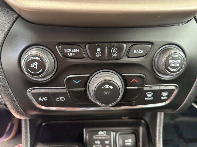2017 Jeep Cherokee Altitude 4x4 *Ltd Avail*