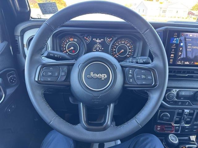 2025 Jeep Wrangler Willys 4 Door 4x4