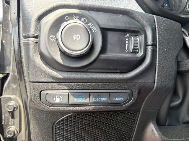 2025 Jeep Wrangler 4xe Sahara 4x4