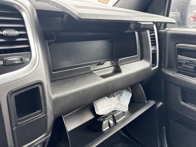 2024 RAM 1500 Classic Warlock 4x4 Crew Cab 5'7" Box