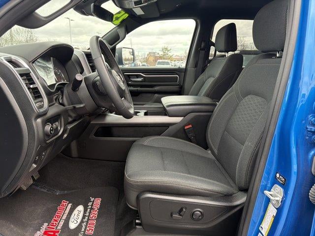 2025 RAM 1500 Big Horn 4x4 Crew Cab 5'7" Box