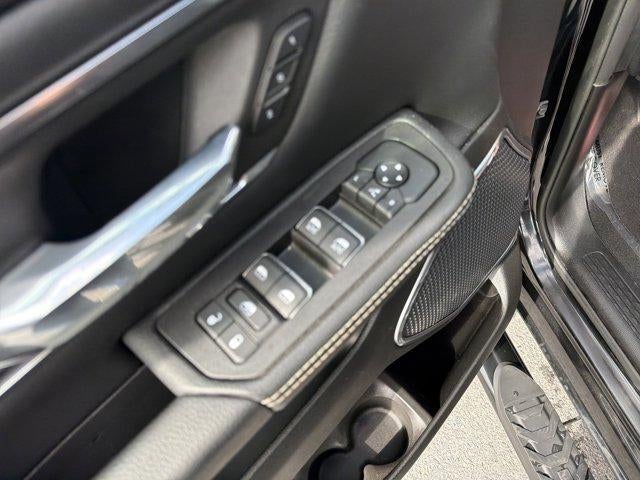 2026 RAM 1500 Laramie 4x4 Crew Cab 5'7" Box