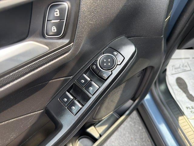 2025 Ford Escape ST-Line Select AWD