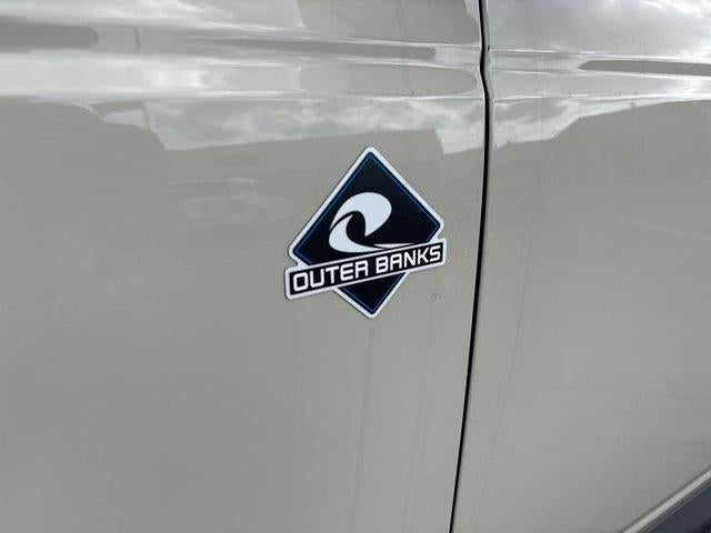 2025 Ford Bronco Outer Banks 4 Door 4x4