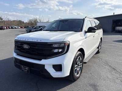 2025 Ford Expedition Max Active 4x4