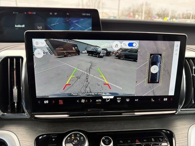 2025 Ford Expedition Max Platinum 4x4