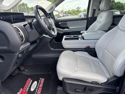 2025 Ford Expedition Max Platinum 4x4