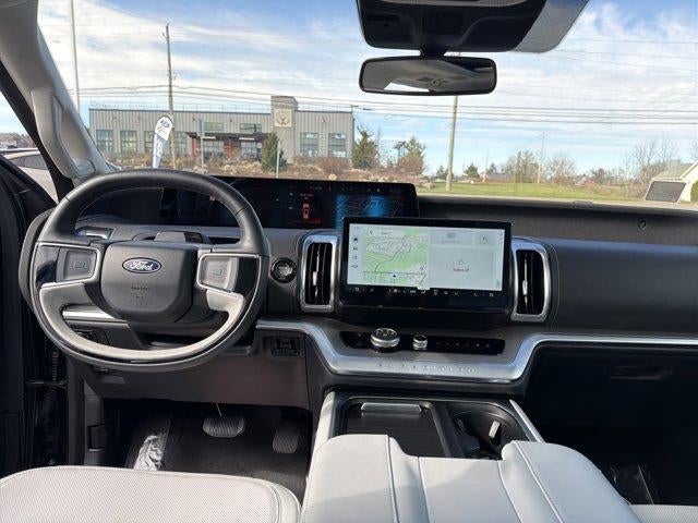 2025 Ford Expedition Platinum 4x4