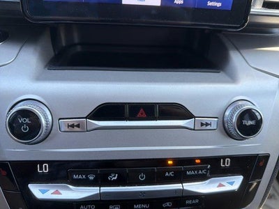2021 Ford Explorer XLT 4WD