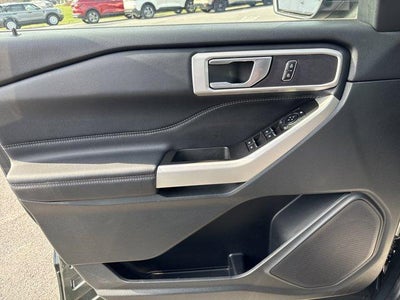 2024 Ford Explorer XLT 4WD