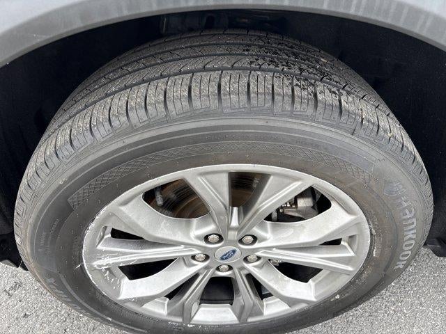 2022 Ford Explorer XLT 4WD