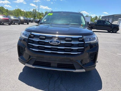 2026 Ford Explorer Active w/100A Pkg 4WD