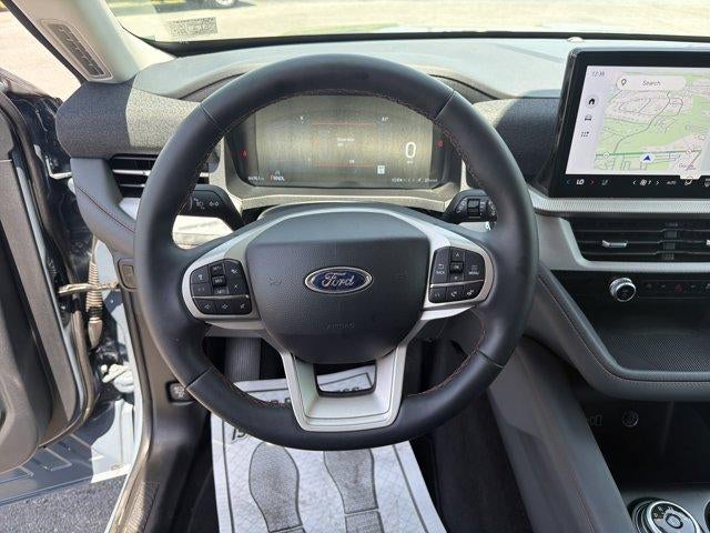 2026 Ford Explorer Active w/100A Pkg 4WD
