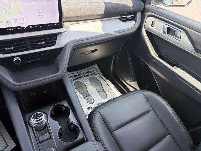2026 Ford Explorer Active w/100A Pkg 4WD