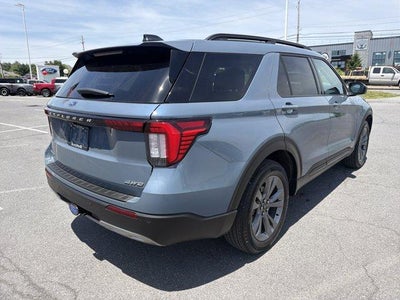 2026 Ford Explorer Active w/100A Pkg 4WD