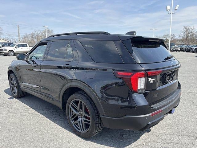 2025 Ford Explorer ST-Line 4WD