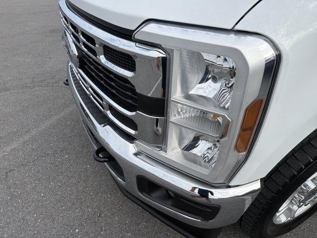 2025 Ford Super Duty F-250 SRW XLT 4WD Crew Cab 6.75' Box