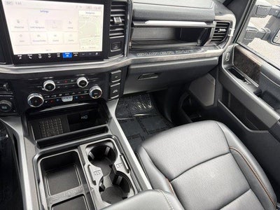 2026 Ford Super Duty F-250 SRW LARIAT 4WD Crew Cab 6.75' Box