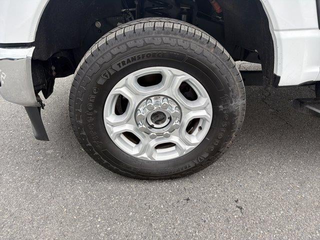 2025 Ford Super Duty F-250 SRW XLT 4WD Crew Cab 6.75' Box