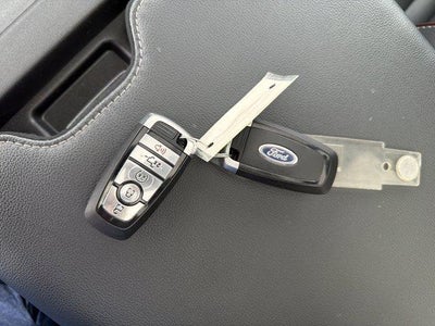 2024 Ford Super Duty F-350 SRW LARIAT 4WD Crew Cab 6.75' Box