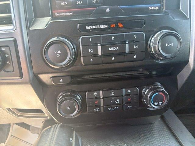 2015 Ford F-150 4WD SuperCrew 5-1/2 Ft Box XLT