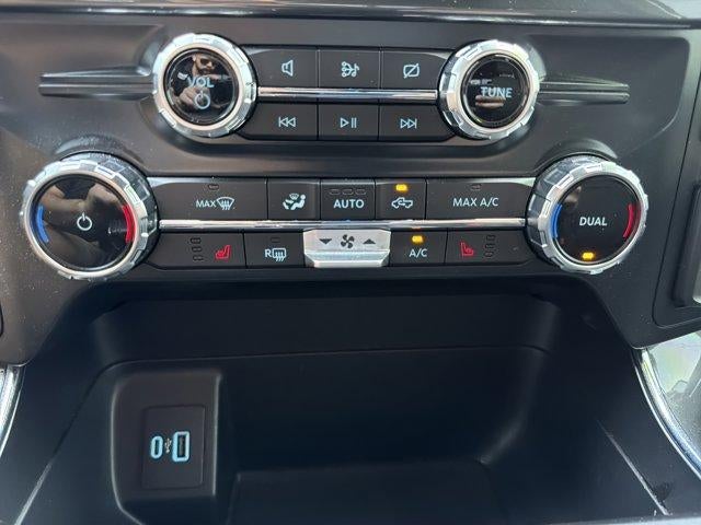 2022 Ford F-150 XLT 4WD SuperCrew 5.5' Box