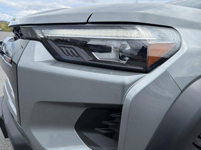 2026 Chevrolet Colorado Crew Cab Short Box 4-Wheel Drive ZR2