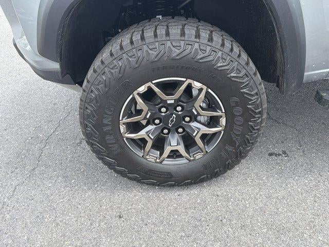 2026 Chevrolet Colorado Crew Cab Short Box 4-Wheel Drive ZR2