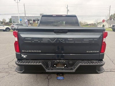 2021 Chevrolet Silverado 1500 Crew Cab Short Box 4-Wheel Drive Custom Trail Boss
