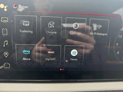 2025 GMC Sierra 2500 HD Crew Cab Standard Box 4-Wheel Drive AT4