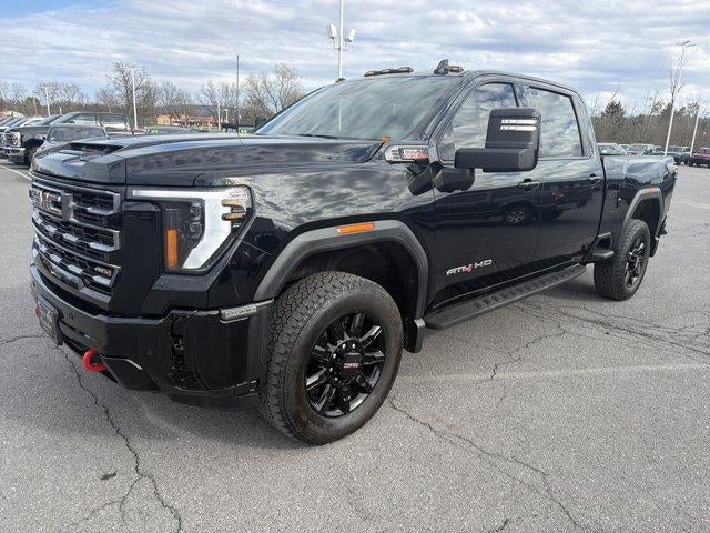 2025 GMC Sierra 2500 HD Crew Cab Standard Box 4-Wheel Drive AT4