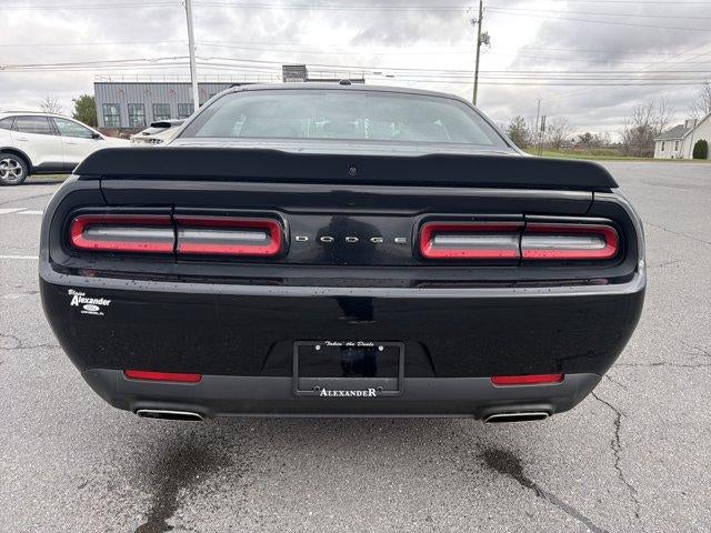 2023 Dodge Challenger SXT RWD