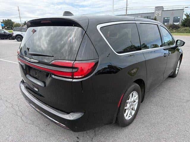2025 Chrysler Pacifica Select FWD