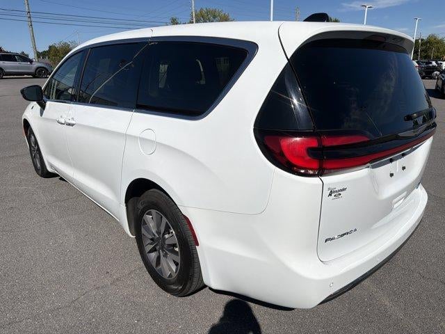 2024 Chrysler Pacifica Hybrid Select FWD