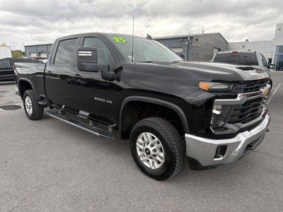 2025 Chevrolet Silverado 2500 HD Crew Cab Standard Box 4-Wheel Drive LT