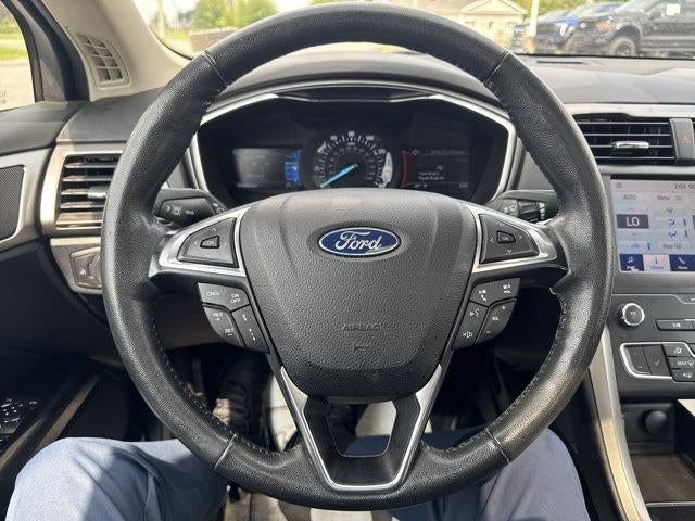 2020 Ford Fusion SEL FWD