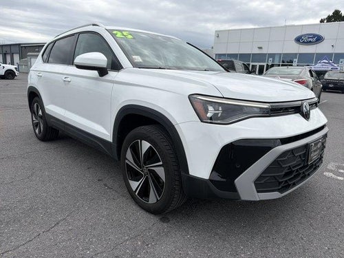 2025 Volkswagen Taos SE 4MOTION