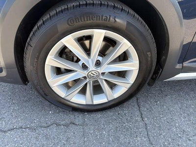 2017 Volkswagen Golf Alltrack 1.8T S DSG