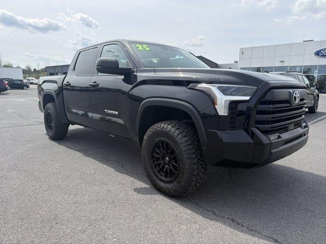 2025 Toyota Tundra 4WD 4WD SR5 CrewMax 5.5' Bed (SE)