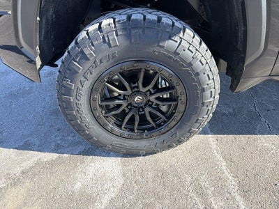 2025 Toyota Tundra 4WD 4WD SR5 CrewMax 5.5' Bed (SE)