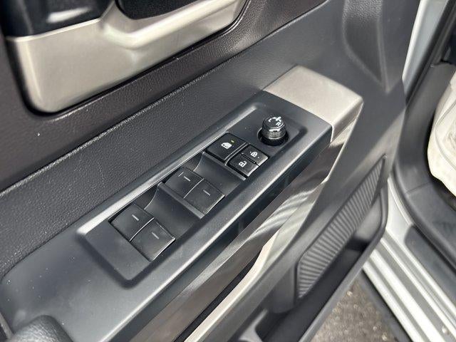 2023 Toyota Tundra 4WD 4WD SR5 CrewMax 6.5' Bed (Natl)