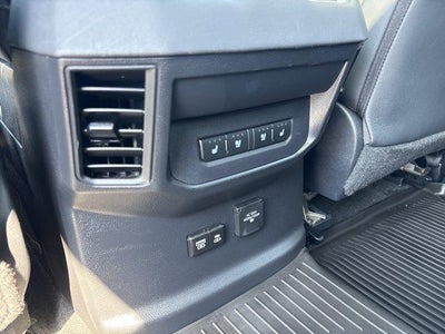 2024 Toyota Tundra 4WD 4WD Platinum CrewMax 5.5' Bed (Natl)