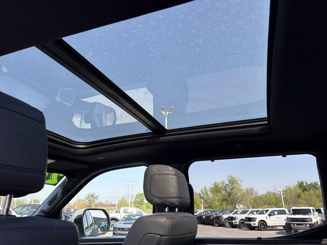 2024 Toyota Tundra 4WD 4WD Platinum CrewMax 5.5' Bed (Natl)