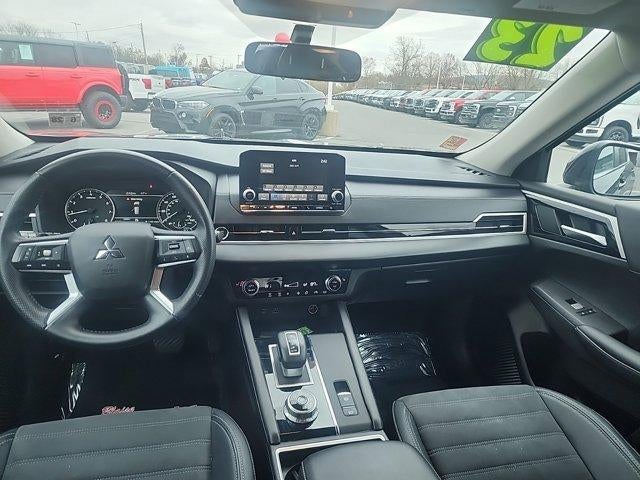 2023 Mitsubishi Outlander SE Special Edition FWD