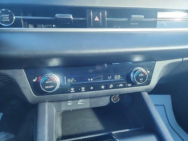 2023 Mitsubishi Outlander SE Special Edition FWD