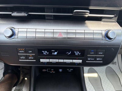2025 Hyundai KONA SEL AWD