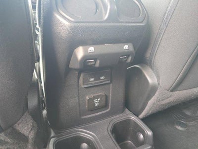 2023 Jeep Gladiator Overland 4x4 *Ltd Avail*